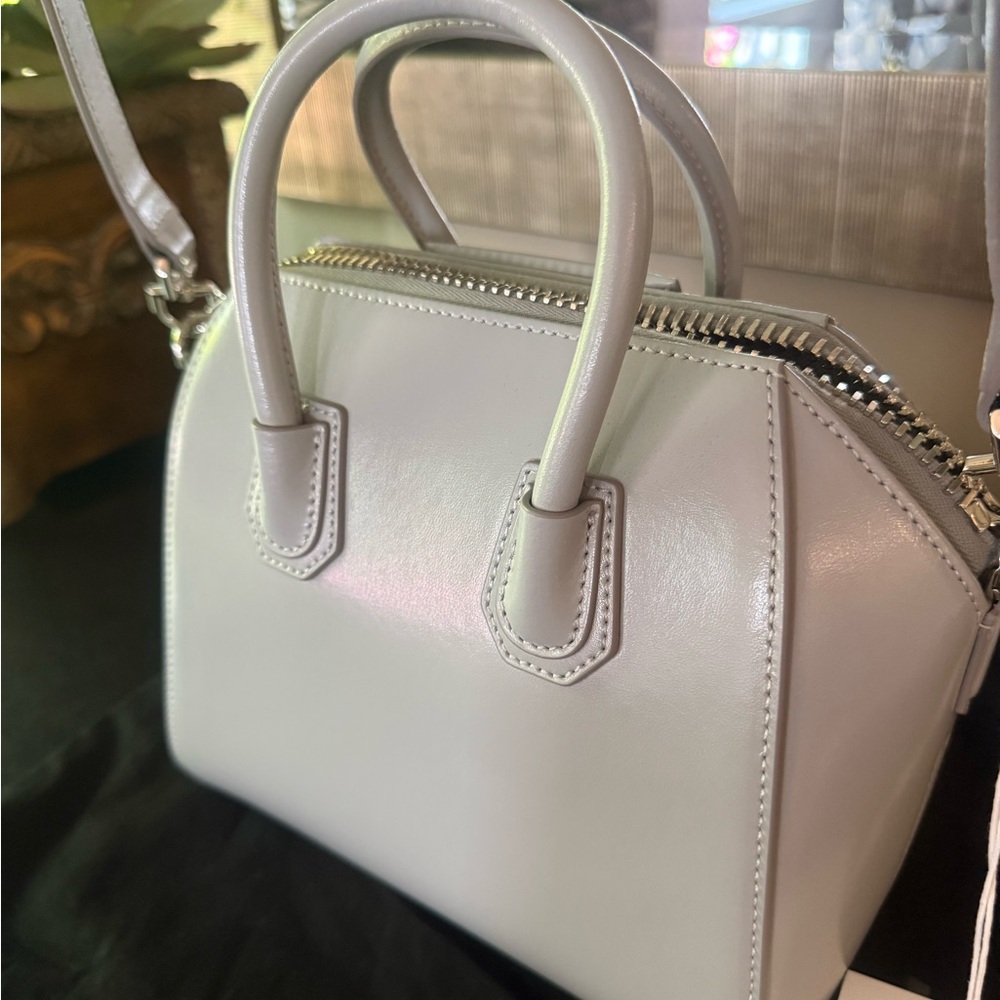 Givenchy Antigona Mini - Picture 6 of 14